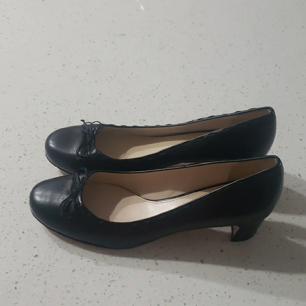 Prada Black Leather Flats with Bow Detail - Picture 2 of 4